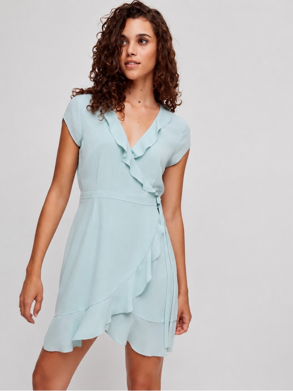 Aritzia Sunday Best Savoy Wrap Dress